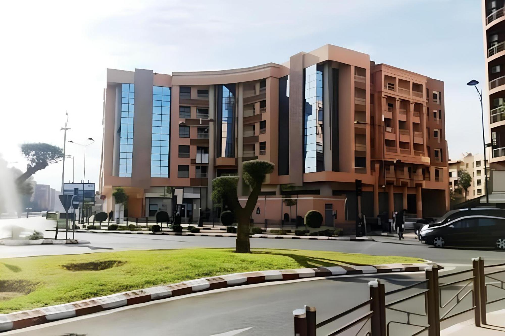 C-Appartement De Luxe Plein Centre De Gueliz Avec Piscine Parking Wifi Netflix مراكش المظهر الخارجي الصورة