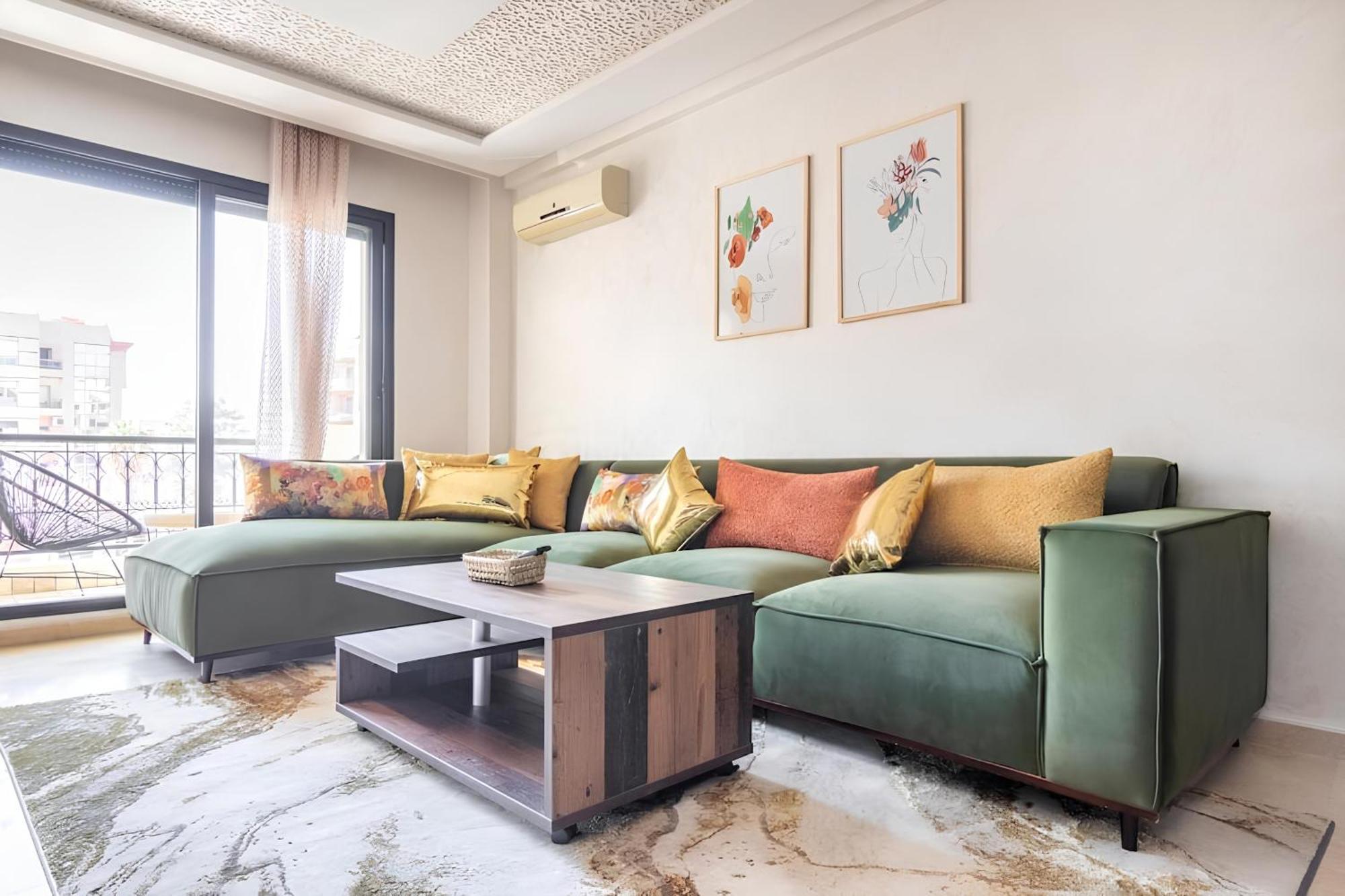 C-Appartement De Luxe Plein Centre De Gueliz Avec Piscine Parking Wifi Netflix مراكش المظهر الخارجي الصورة